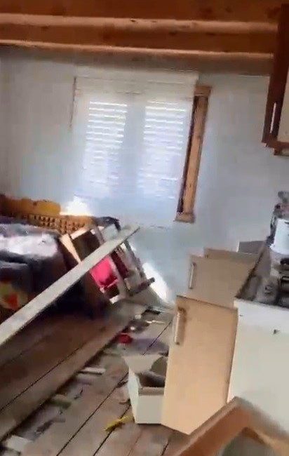 Rize’nin Çamlıhemşin ilçesine bağlı Koçdüzü ve Boğaz Yaylası’nda ayıların yerleşim