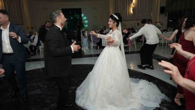 Çaykur Rizespor’da 1 sezon kiralık olarak forma giyen ve kariyerini