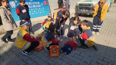Karabük Valisi Mustafa Yavuz’un koordinasyonunda, Karabük İl Sağlık Müdürlüğü ve