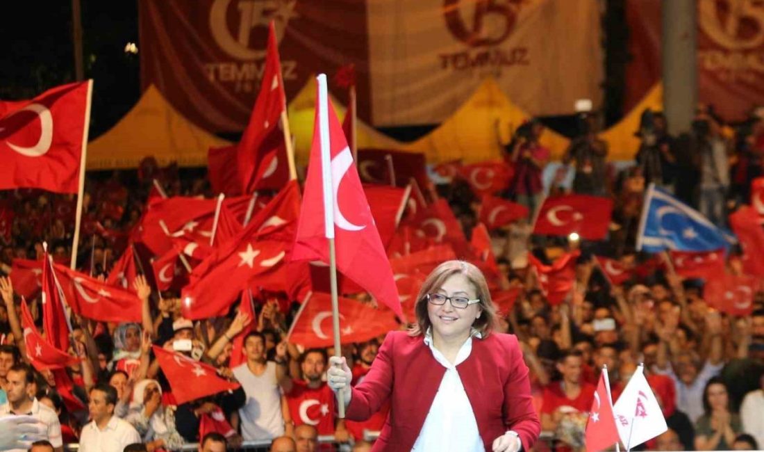 Gaziantep Büyükşehir Belediye Başkanı Fatma Şahin, 29 Ekim Cumhuriyet Bayramı