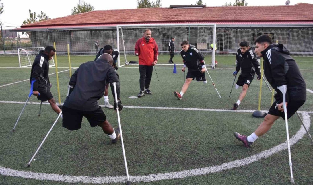 Geçtiğimiz sezonu şampiyon olarak tamamlayan Şahinbey’in gururu yeni hedeflere odaklandı.