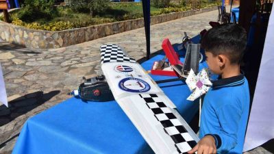 Şahinbey Belediyesi tarafından çocuklara yönelik düzenlenen Bilim Şenliği, birbirinden renkli