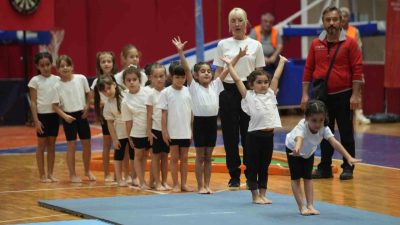 Samsun’da Amatör Spor Haftası, Canik Atatürk Spor Salonu’nda düzenlenen etkinliklerle