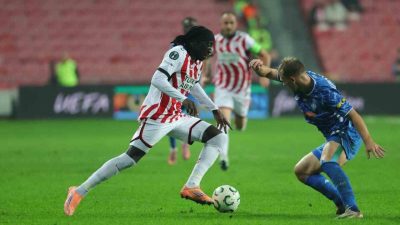 SAMSUN (İHA) – Samsunspor’un başarılı futbolcusu Tanguy Coulibaly’nin sol diz