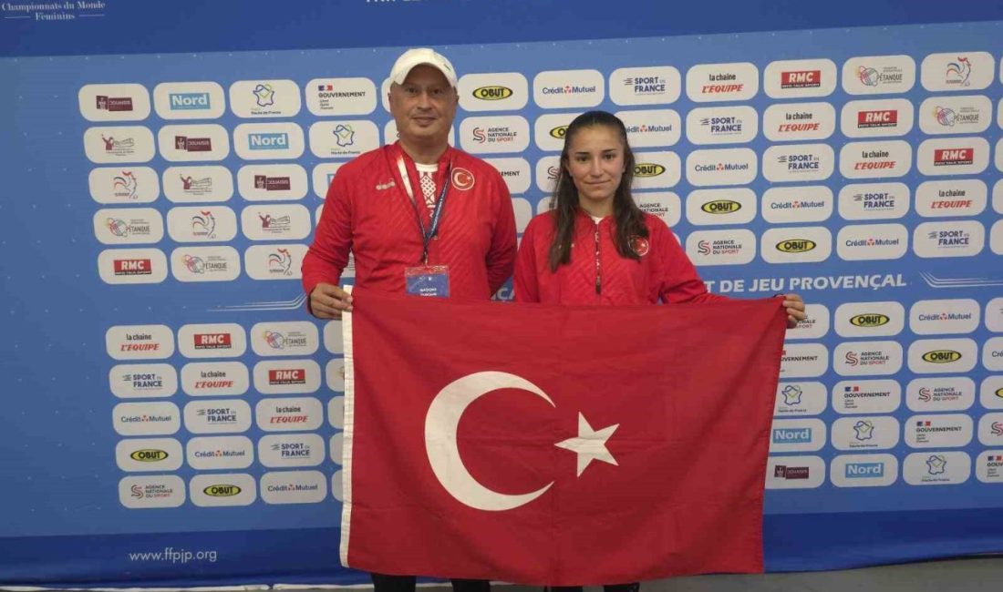 Samsunspor’un bocce sporcusu Yağmur Tosun, İspanya’da düzenlenen Bocce Petank Dünya