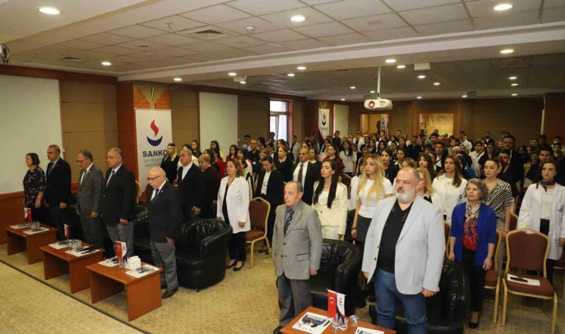 SANKO Üniversitesi’nde Cumhuriyet’in 102’nci yılı, düzenlenen törenle büyük bir coşkuyla