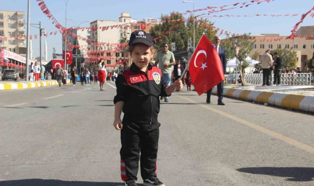 Şanlıurfa’da Cumhuriyet’in kuruluşunun 102. yıl dönümü coşkuyla kutlandı. Kutlamalar kapsamında