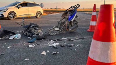 Şanlıurfa’nın Suruç ilçesinde, kamyon ile elektrikli bisikletin çarpışması sonucu 2