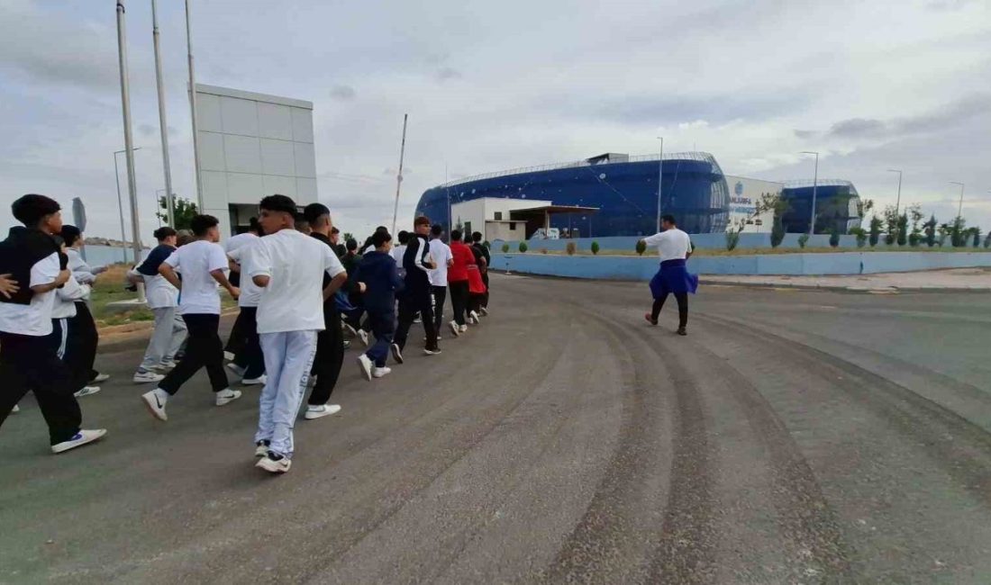 Şanlıurfa Spor Lisesi tarafından düzenlenen “Spordan Bilime Koş” etkinliği kapsamında