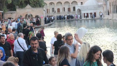 Tarihi, kültürü, gastronomisi ve inanç turizmiyle öne çıkan Şanlıurfa’da sonbahar