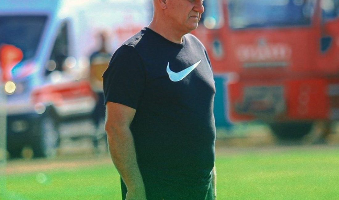 Şanlıurfaspor Kulübü, Teknik Direktör Mesut Bakkal ile yollarını ayırdıklarını duyurdu.