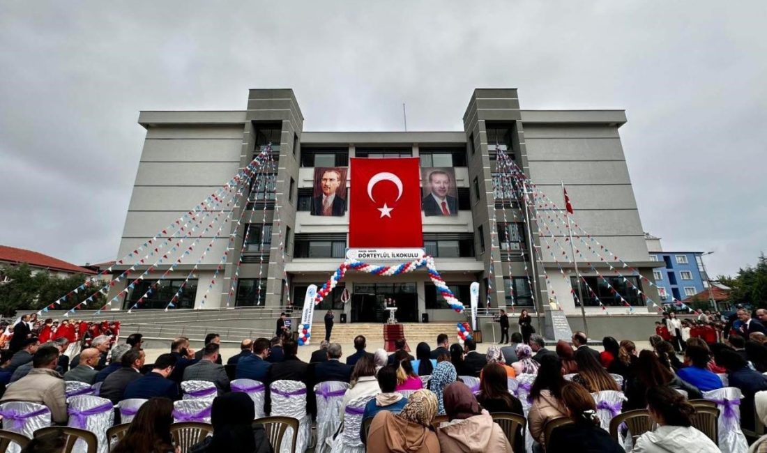 Sarıgöl’deki okulların resmi açılışı yapıldı Manisa’nın Sarıgöl ilçesinde depreme dayanıksız olduğu gerekçesiyle yıkılıp yeniden yapılan