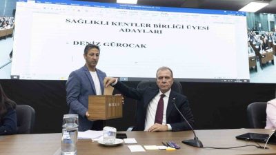 Mersin Büyükşehir Belediye Başkanı Vahap Seçer, kent trafiği için son