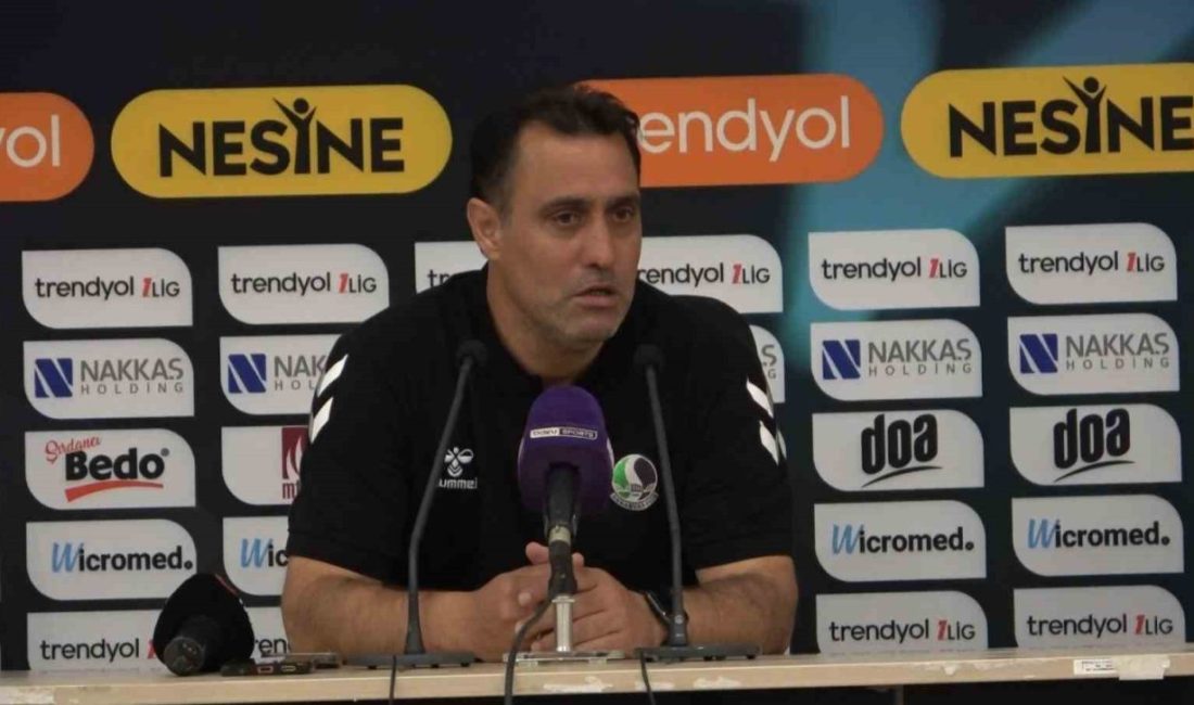 Serhat Sütlü: “Rakip oyuncuların direnciyle karşılaşacağımızı biliyorduk” Sakaryaspor Teknik Direktörü Serhat Sütlü, Adana Demirspor maçının ardından, “Rakip