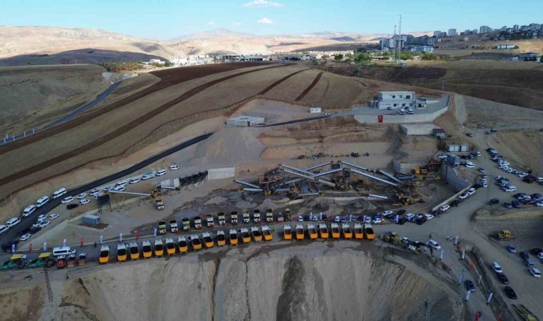 Siirt Valisi Kemal Kızılkaya, “Cumhuriyetimizin 102. yılına özel yapılan 102