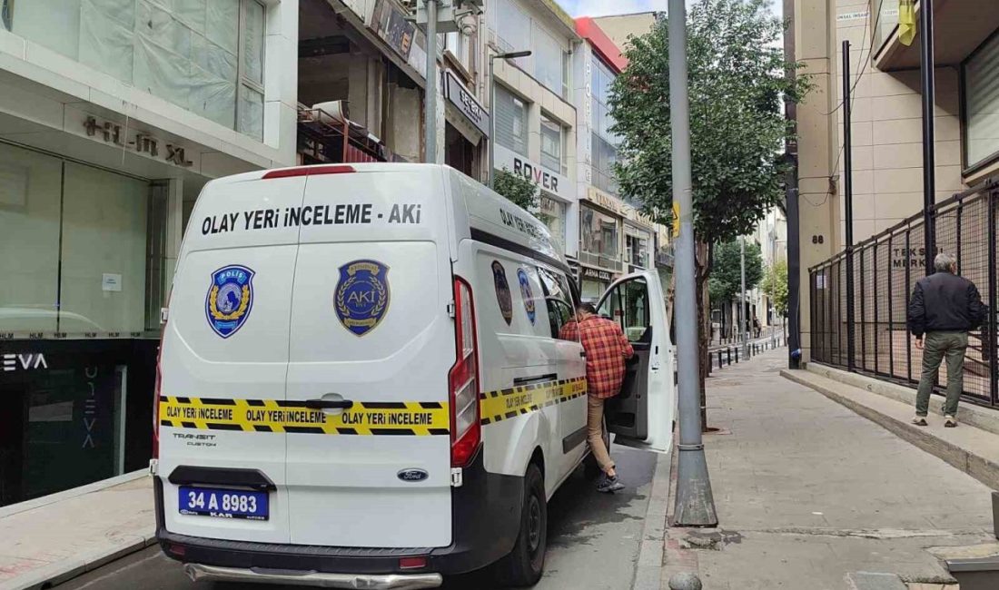 Şişli’de 4 katlı binanın en üst katında, henüz belirlenemeyen nedenle
