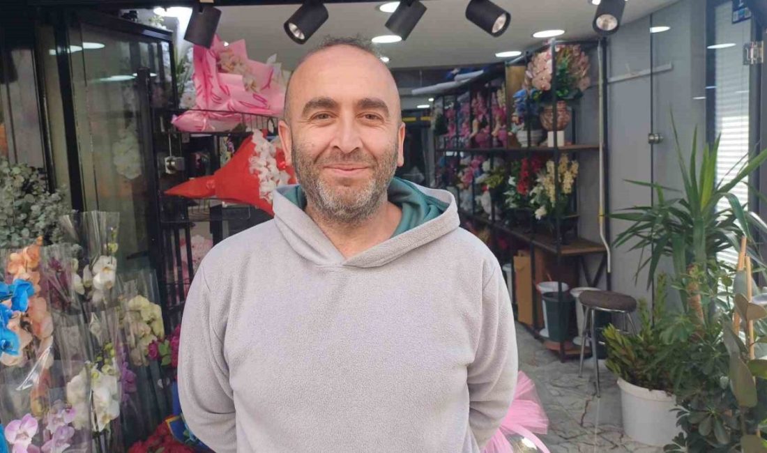 Kayseri’de 20 yıldır çiçekçilik yapan Erdem Sarı, soğuk havalarda çiçeklerin
