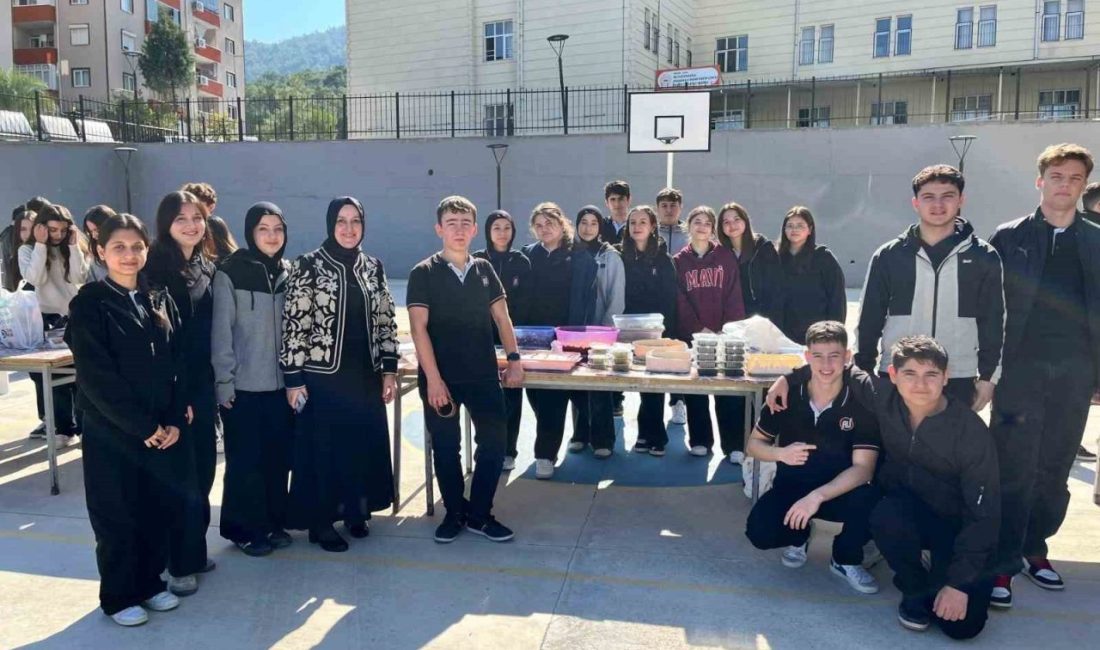 Soma Ali Uzunoğlu Lisesi’nden Gazze’ye yardım eli Soma Ali Uzunoğlu Fen ve Sosyal Bilimler Proje Anadolu İmam