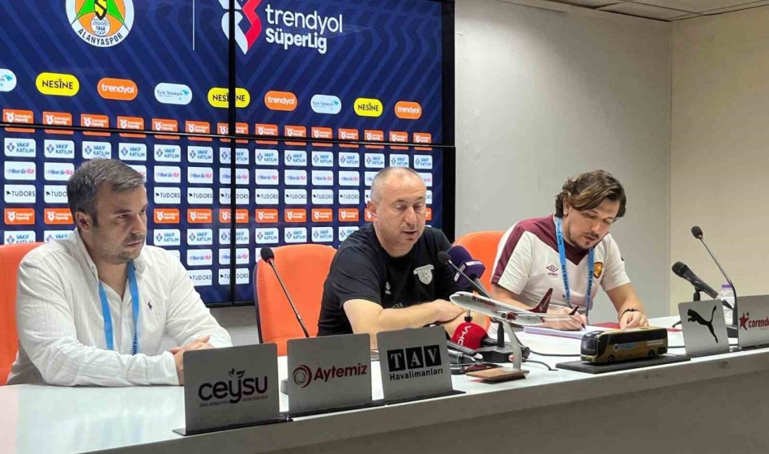 Stanimir Stoilov: “Bugün kaybetmeyi hak etmedik” Göztepe Teknik Direktörü Stanimir Stoilov, Corendon Alanyaspor maçının ardından yaptığı