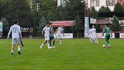 Afyonkarahisar Süper Amatör Ligi’nin 3. haftasında Şuhut Belediye Hisarspor, sahasında