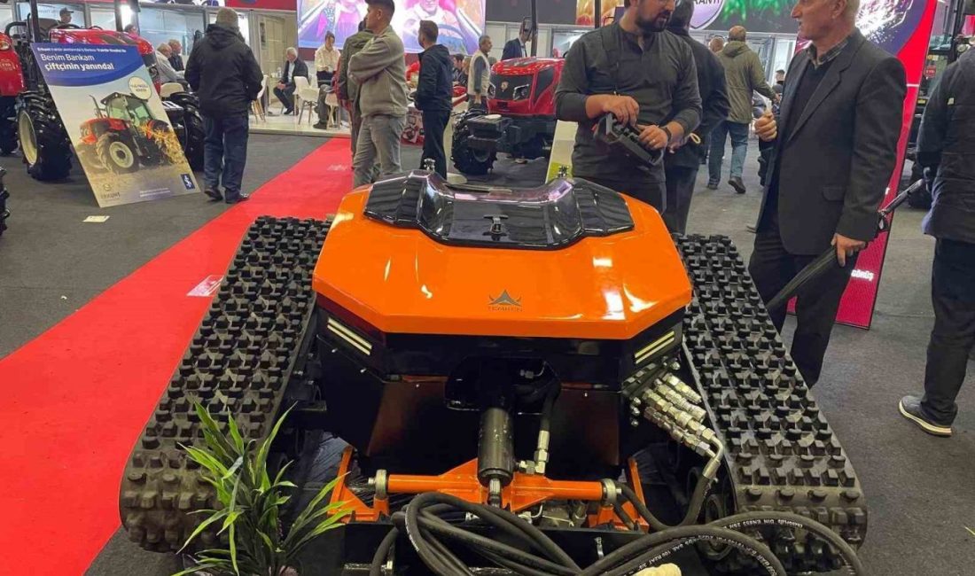 Türk mühendislerce üretilen uzaktan kumandalı tarım makinesi, tarlada çiftçinin dostu