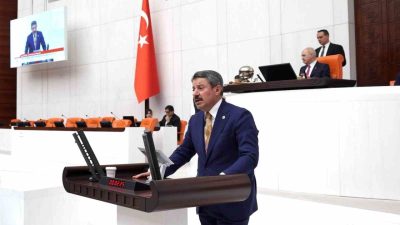 AK Parti Şırnak Milletvekili Arslan Tatar, cumhuriyetin milletin fedakarlıklarıyla kurulduğunu