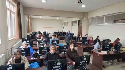 Kütahya Dumlupınar Üniversitesi Tavşanlı Meslek Yüksekokulu’nda (TMYO), öğrencilere ve personele