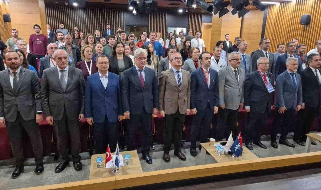 Tekirdağ İsmail Fehmi Cumalıoğlu Şehir Hastanesinde düzenlenen Acil Günleri Sempozyumu’nda,