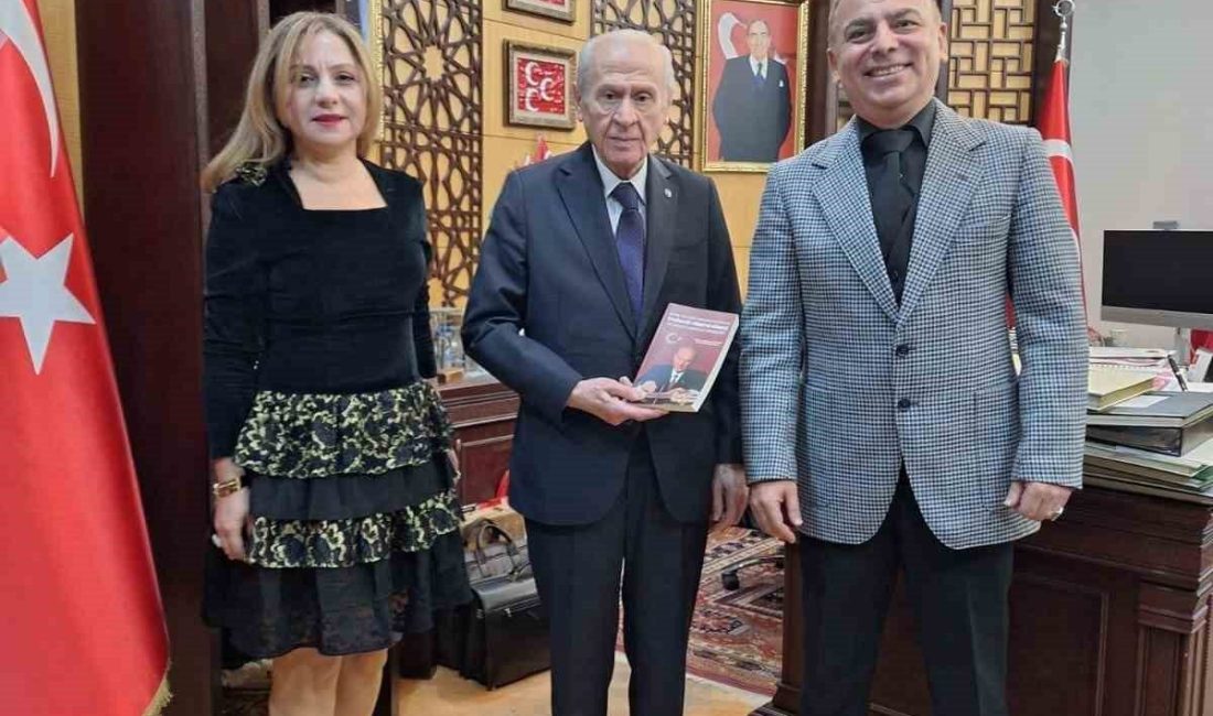’Terörsüz Türkiye’ süreci kitaplaştı: Profesör kardeşlerden akademik analiz MHP Lideri Devlet Bahçeli’nin Türkiye Büyük Millet Meclisi (TBMM) kürsüsünden