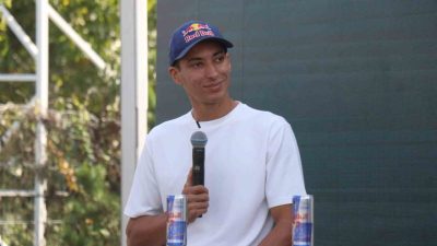 Dünya Superbike Dünya Şampiyonası’nda 3. kez şampiyonluğa ulaşan ve yeni