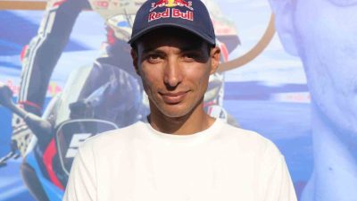 Gelecek sezon MotoGP’de mücadele edecek olan milli motosikletçi Toprak Razgatlıoğlu,