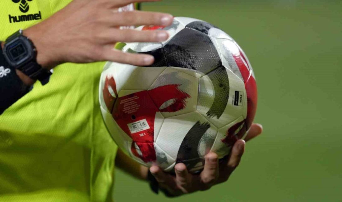 Trendyol Süper Lig’de yarın oynanacak 3. hafta erteleme maçlarının hakemleri