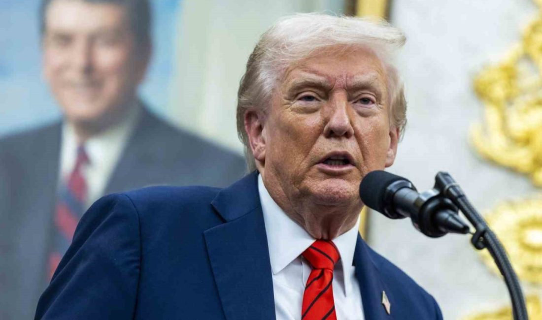 ABD Başkanı Donald Trump, Çin’e yönelik açıkladığı yüzde 100 gümrük