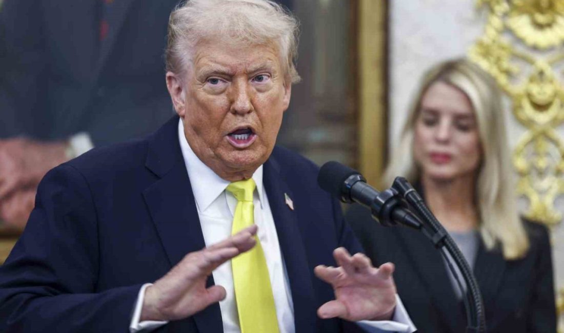 Trump: “Modi, Hindistan’ın Rus petrolü alımını durduracağına dair söz verdi” ABD Başkanı Donald Trump, Hindistan Başbakanı Narendra Modi’nin Rusya’dan petrol