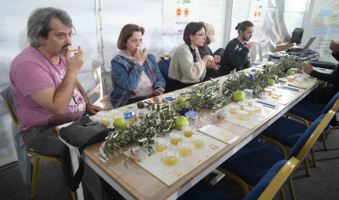 Balıkesir’in Edremit ilçesinde bu yıl ikincisi düzenlenen Zeytinyağı Tadım Festivali