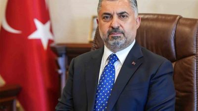 Türk Telekom’da, CEO’luk görevine Ebubekir Şahin getirildi. Yapılan açıklamada, Radyo