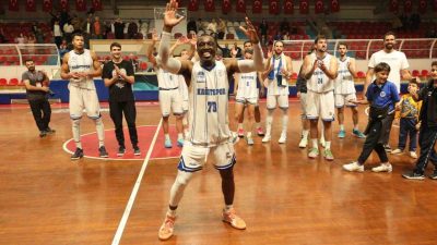 Türkiye Basketbol Ligi’nin 6. haftasında Kocaeli Büyükşehir Belediye Kağıtspor konuk