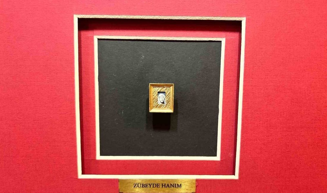 ‘Türkiye Yüzyılı Kadınları’ sergisinin açılışına katılan Türk Kızılay Genel Başkanı