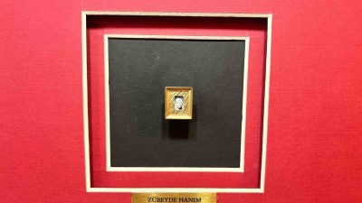 ‘Türkiye Yüzyılı Kadınları’ sergisinin açılışına katılan Türk Kızılay Genel Başkanı