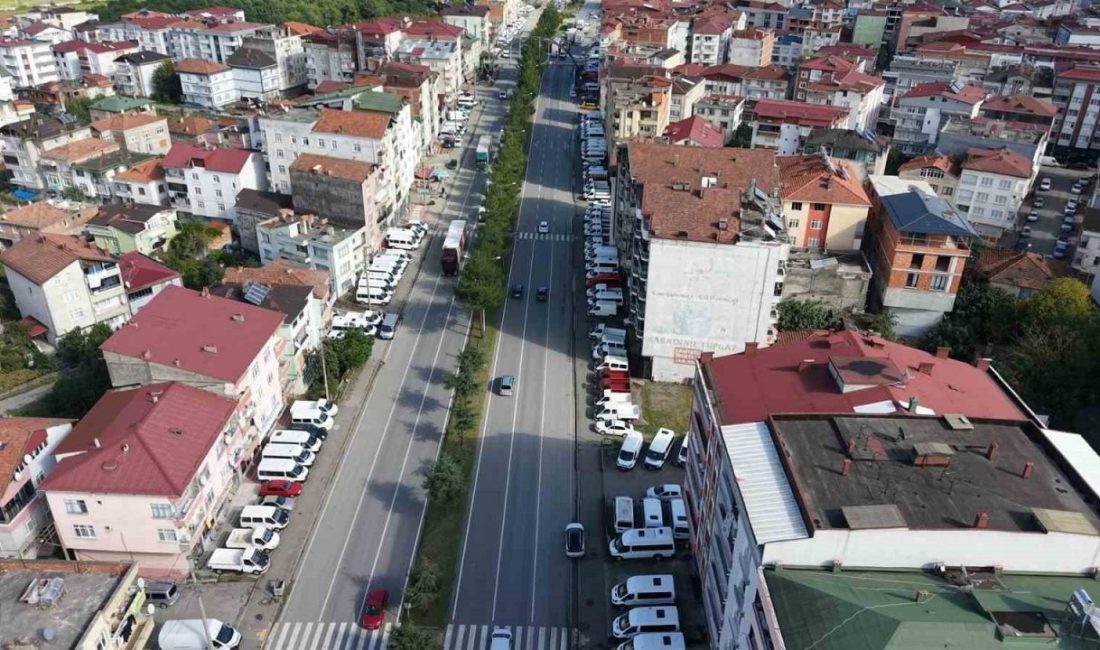 Samsun’un Terme ilçesi, Türkiye’nin dört bir yanından minibüs almak isteyenlerin