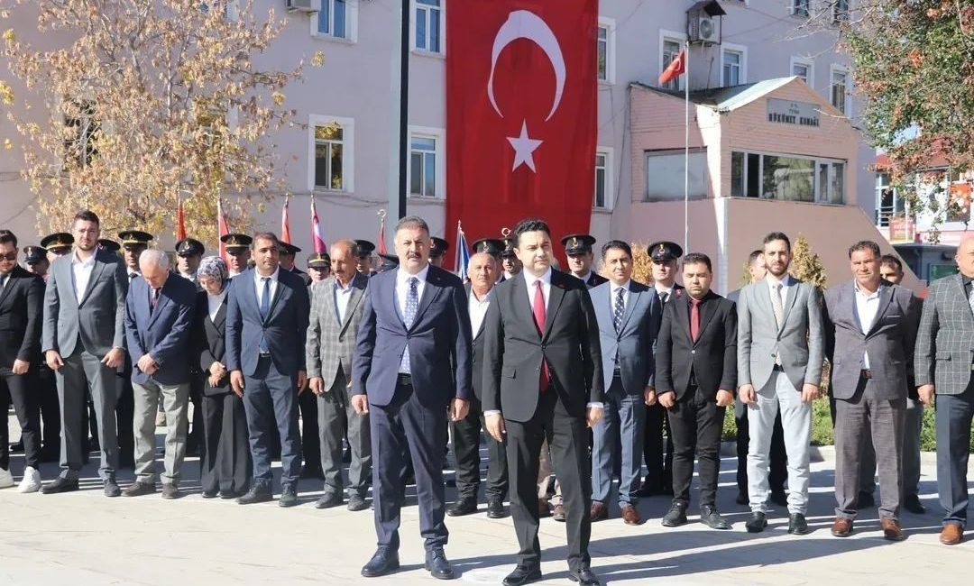 Ağrı’nın Tutak ilçesinde 29 Ekim Cumhuriyet Bayramı’nın 102. Yıldönümü kutlamaları