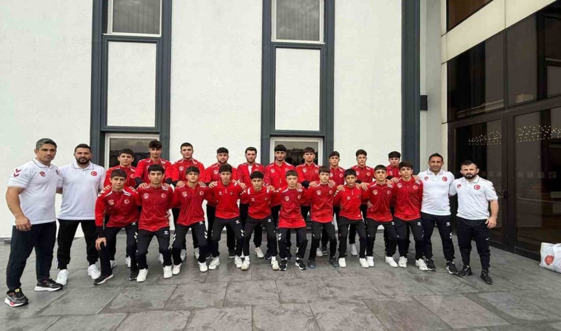 Türk güreşinde U17 serbest, grekoromen ve kadınlar milli takımında toplam