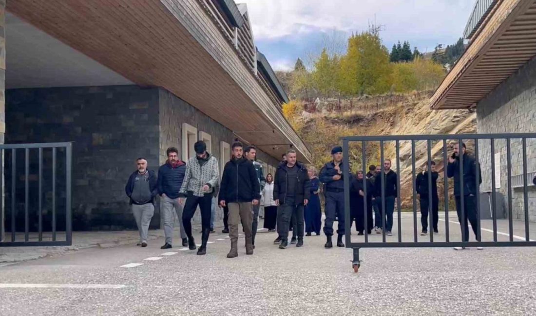 Bursa’da Uludağ’a kestane toplamaya çıkan iki genç, navigasyonun azizliğine uğrayarak