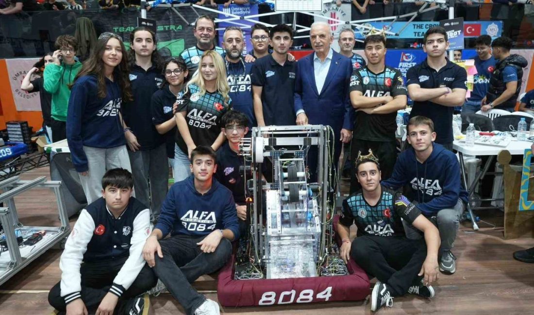 Ümraniye Belediyesi’nin ev sahipliğinde bu yıl ikincisi düzenlenen Ümraniye Robot