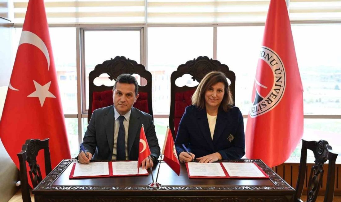 Üniversite öğrencileri bu programla istihdam edilecek Kastamonu Üniversitesi’nde imzalanan protokol kapsamında başlatılan 819 kontenjanlı İŞKUR Gençlik