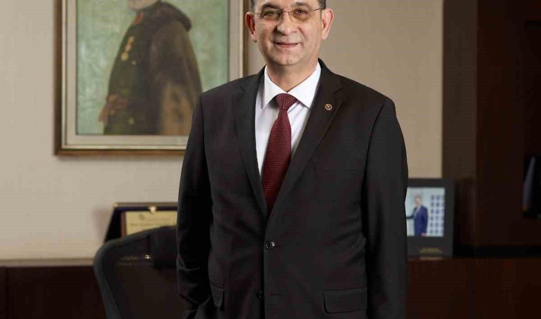 Gaziantep Sanayi Odası (GSO) Yönetim Kurulu Başkanı Adnan Ünverdi, Gaziantep’te