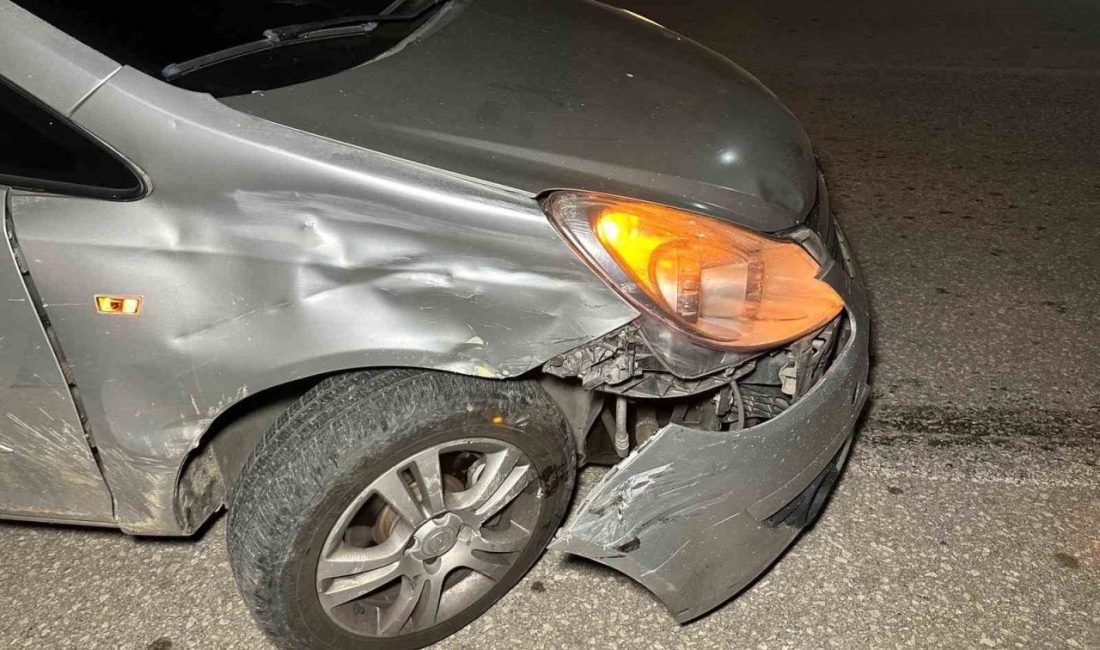 Uşak’ta otomobil ile motosikletin çarpışması sonucu meydana gelen kazada 2