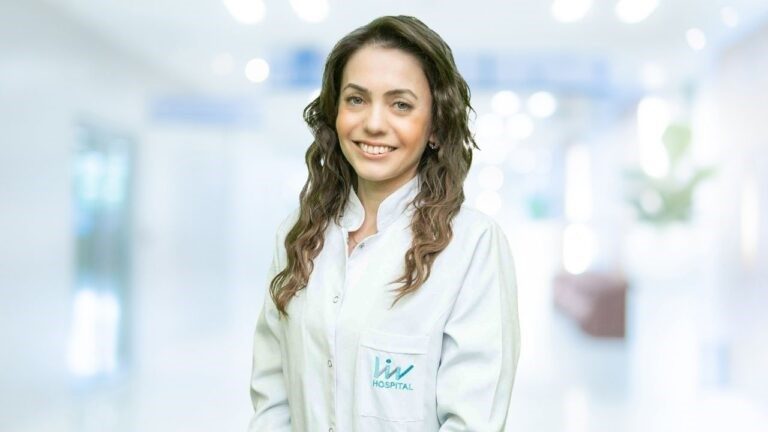 Meningokok (menenjit) aşısının önemine dikkat çeken Çocuk Sağlığı ve Hastalıkları