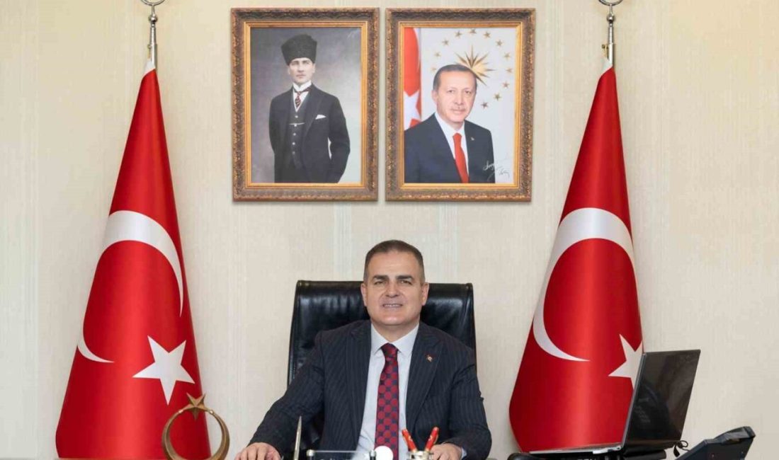 Muğla Valisi Dr. İdris Akbıyık, Cumhuriyet’in ilanının 102’nci yıl dönümünü