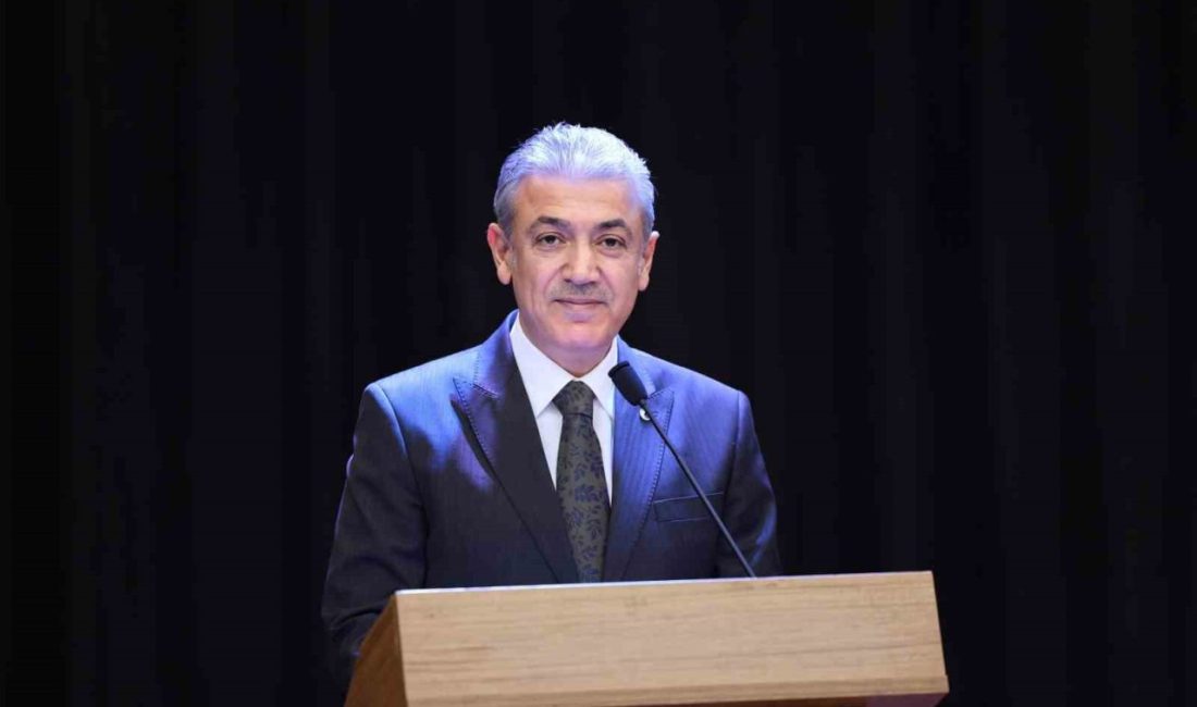 Vali Akkoyun, İmam Hatipliler Haftası programına katıldı Mardin Valisi ve Büyükşehir Belediye Başkan Vekili Tuncay Akkoyun, Önder
